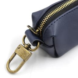 Dispensador saco cocô cachorro portátil ar livre PU bolsa para animais estimação pegar sacos cocô titular - Image 1
