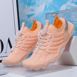 Sapatos de praia respiráveis para mulheres, calçados de esportes aquáticos, antiderrapantes, para natação, surf, corrida, atlético, secagem rápida - Image 1
