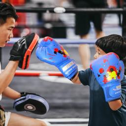 Luvas de treinamento de boxe de couro PU para crianças, luvas profissionais, muay thai respirável, sparring, karatê, kickboxing, 2pcs - Image 3