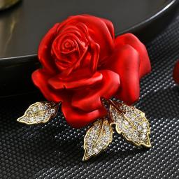 Broches de flor de strass rosa vermelha para mulheres, buquê elegante, bowknot, alfinetes de lapela - Image 2
