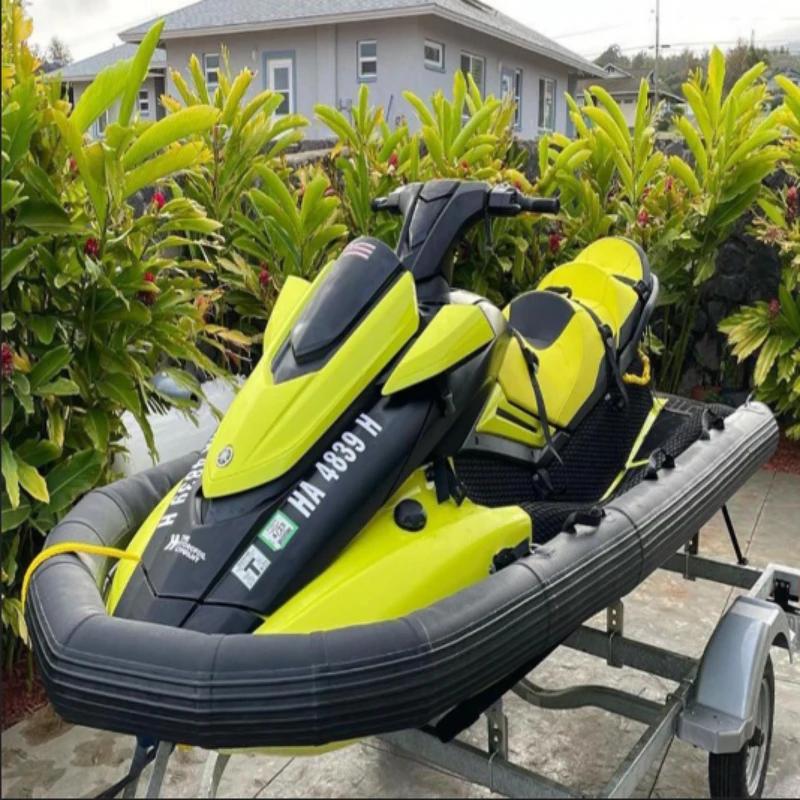Jetboat inflável alimentado, novo design, jet ski com tampa, aeróbia na água viagens - Image 1