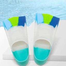 Nadadeiras coloridas do treinamento da natação, sapo elástico e macio do mergulho do silicone, apto para o turismo do verão - Image 5