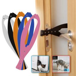 Pet Porta de Acesso com Elastic Lock, Fita perfurada, Cat Suporte, Pet Separação, Dog Supplies, Novo - Image 1