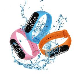 Pulseira esportiva inteligente com tela colorida para homens e mulheres, relógio de silicone impermeável com toque, freqüência cardíaca, corrida e natação, LED M3 - Image 3