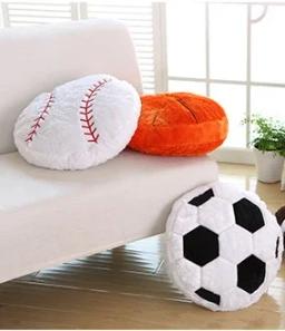 Almofada futebol em forma de travesseiro, criativo, estilo inverno, luxuoso, presente de aniversário para namorado, fã, presente de ano novo verão e inverno - Image 4
