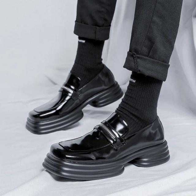 Sapatos Oxfords de Couro Estilosos para Homens com Design Luxuoso e Plataforma, Mocassins Pretos de Dedo Quadrado