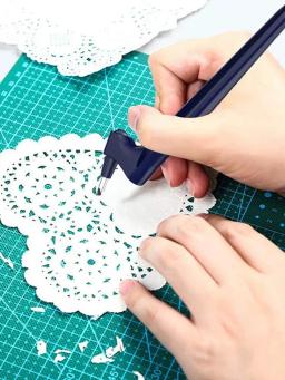 1 peça ferramentas de corte artesanal para artesanato em papel com régua triangular lâmina rotativa de 360 graus faca artesanal de aço inoxidável h - Image 4