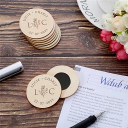 Ímãs de geladeira de madeira gravados personalizados, Favor personalizado do casamento, Presente do casamento para o convidado - Image 1