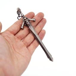 Dmc diabo danta espada rebela despertar chaveiro periféricos de jogo maio nero rainha vermelha revólver ébano & branco marfim choro presente brinquedo - Image 4