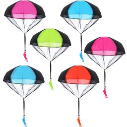 Mão jogando brinquedos paraquedas para crianças, jogo engraçado ao ar livre, jogar brinquedos para crianças, Fly Parachute Sport com mini soldado, 1pc - Image 2