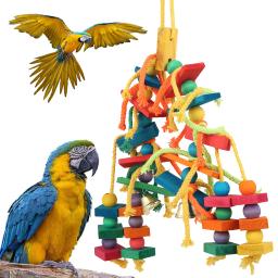 Brinquedo seguro para mastigar papagaio, com gancho, contas de madeira coloridas, cordas, blocos naturais, brinquedos para pássaros pequenos e médios, mini arara - Image 1