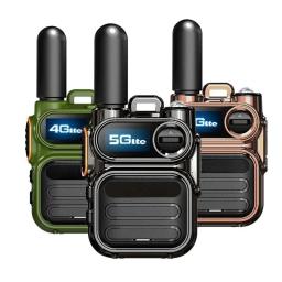 Walkie-talkie global 5000 quilômetros rede pública mini cartão 4G aparelho de comércio exterior europeu e americano - Image 1