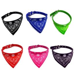 Lenço ajustável do pescoço do animal de estimação do plutônio do colar da bandana do gato e do cão com lenço impresso do triângulo - Image 1