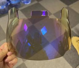 Capacete de futebol americano viseira arco-íris com clipes - Image 1