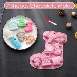 2pcs Moldes de silicone de Natal Moldes para bolos de chocolate e doces de Natal Boneco de neve Árvore do Pai Natal Moldes para pastelaria com pincel - Image 1