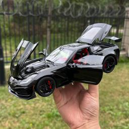 AUTOART-Car Model Static Display Birthday Gifts for Friends, Chevrolet Corvette C7 ZR1, 1:18 - Image 3