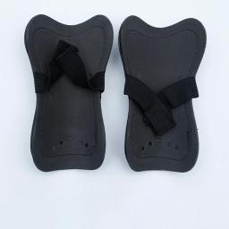 Caneleiras de futebol para adultos e crianças, protetores de futebol Pads, Light Sock Insert Board, Boy Training Legging Protective Gear - Image 2