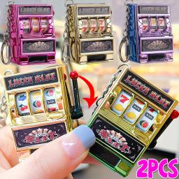 2 pçs mini jogo slot máquina chaveiros criativo arcade bolso fruta sorte jackpot gadget antiestresse brinquedo jogos engraçados chaveiro - Image 2
