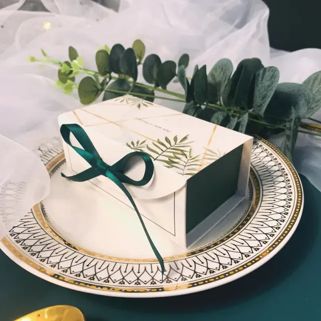 Caixas de Papel para Embalagem com Fita: Ideais para Doces, Presentes de Natal, e Decorações de Festas - Conjuntos de 5 e 10 Peças