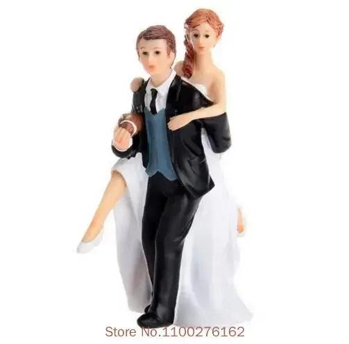 Estatueta de Resina Engraçada de Noiva e Noivo para Decoração de Bolo de Casamento Romântico