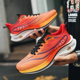 Tênis de corrida masculino de verão novo profissional placa de carbono sapatos de treinamento esportivo ao ar livre antiderrapante absorção de choque tênis - Image 4
