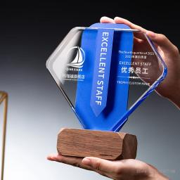 Troféu Cristal Criativo Empregada Outstanding Reunião Anual Prêmio Comemorativa Decoração Home High-end Medalha De Metal Base De Madeira, 1Pc - Image 5