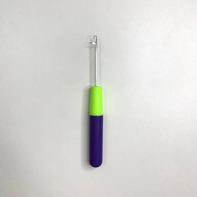 Kit de Agulhas de Micro Crochê com Alça Plástica - 4 Peças em 0.5, 0.6, 0.7 e 0.8mm