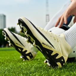 Chuteiras de futebol ultraleves para campo artificial, chuteiras de treinamento TF/FG - Image 6