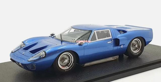 Carro Esportivo Metálico Azul GT40 MkIII 1:18 - Miniatura Clássica para Colecionadores e Presentes