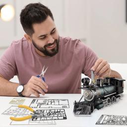 Piececool 3D Metal Mogul Locomotiva Puzzle, Modelo de Montagem, Kit Building, Brinquedos DIY para Adultos, 282Pcs - Image 5