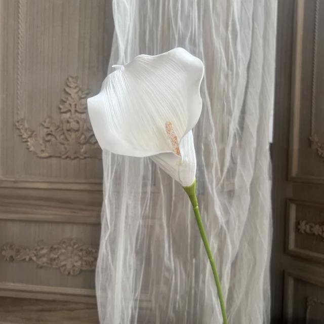 Arranjo Floral de Lírio Calla Artificial para Casamentos, Decoração de Mesa em Casa e Props de Fotografia de Natal