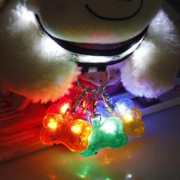 Colar de cachorro pingente de plástico led luz luminosa flash jóias acessórios para animais de estimação - Image 2