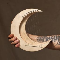 Hluru Lyre Mini Cordas para Iniciantes, Dedo Harpa, Madeira Lira Lua, Instrumento Musical, G, 8 Cordas - Image 3