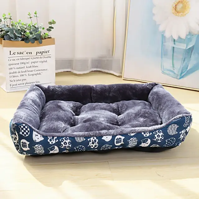 Camas confortáveis para cães de diferentes tamanhos e acessórios essenciais para pets