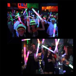 Espuma Glow Sticks Led Multi-color Eletrônico Light Up Sticks Fontes do partido para a festa Casamento Aniversário Concerto Natal - Image 4