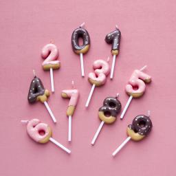 Velas digitais para bolo Topper, Donut, biscoitos de chocolate doce, 0-9 número Desejando, sobremesa de festa gradiente, mesa de vestir, 1pc - Image 1
