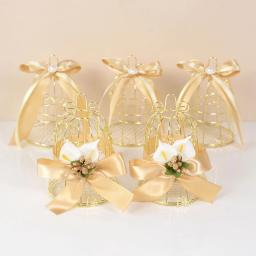 Mini metal dourado vintage gaiola de pássaro caixa de doces chá de bebê favores caixas de embalagem de presente para convidados casamento aniversário lembrança decoração - Image 1
