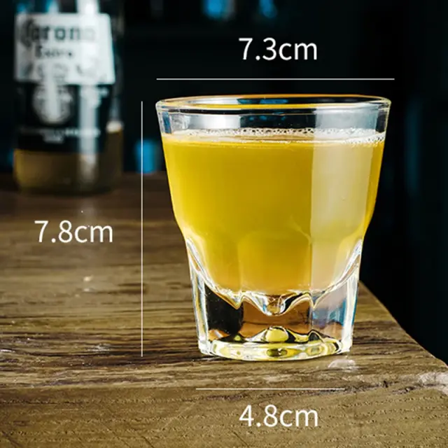 Garrafa Estética de Fundo Grosso com Copos e Canecas para Vinho, Cerveja e Tequila - 145ml