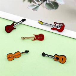 Venda quente nova série de instrumentos musicais guitarra elétrica violino yukri metal esmalte broche moda personalidade pino distintivo presente - Image 4