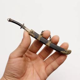 Mini Modelo Espada Chinesa Antiga, Decoração de Ornamento, Arma Histórica, Artesanato em Casa, Chaveiro, Novo, 12cm - Image 1