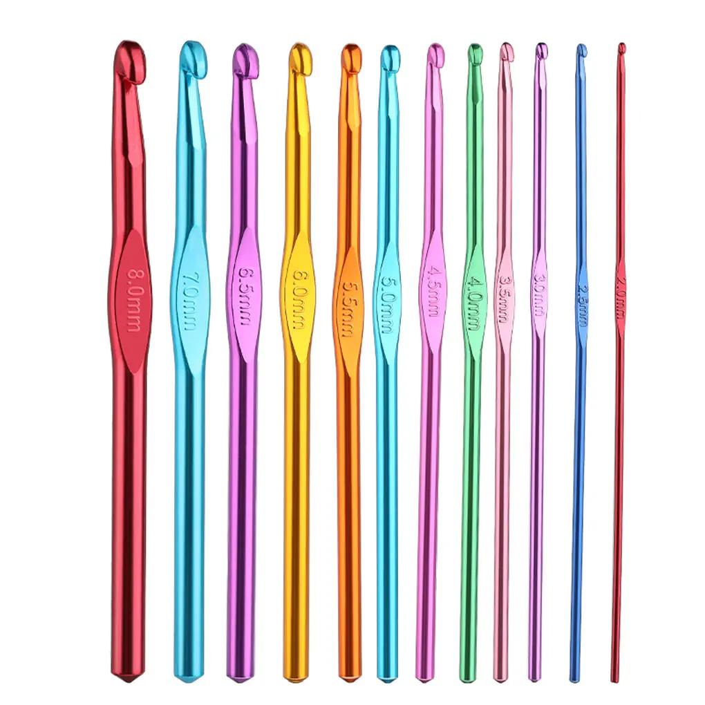 Conjunto de 12 ganchos de crochê de alumínio, agulhas de tricô, costura, tecelagem, ferramentas de costura multicoloridas, presentes - Image 1