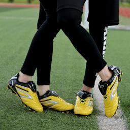 Chuteiras de futebol profissional com renda para homens e meninos, sapatos de futebol, botas de alta qualidade, tênis de grama infantil, sociedade, tamanho 32-45 - Image 2