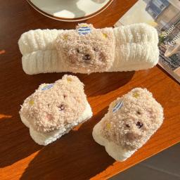 Cutecartoon torrada pão bun velo rosto lavagem pulseira mangas absorventes de umidade outono/inverno laço de cabelo conjunto de três peças - Image 3