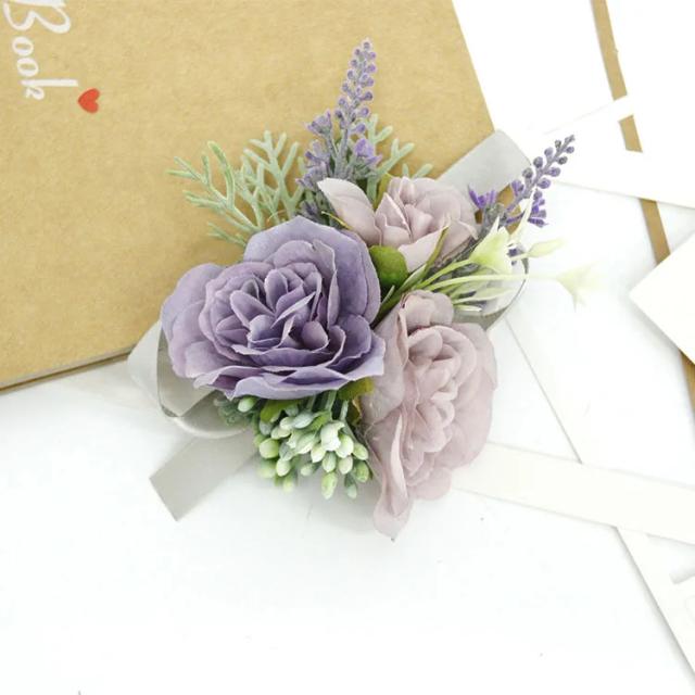 Boutonniere e Corsage de Pulso em Flores Simuladas Roxas para Casamentos e Festas com Suprimentos Elegantes para Noivos e Convidados