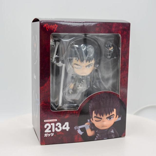 Estatueta Colecionável Berserker Armor do Anime Berserker - Espadachim Negro Atraente para Fãs