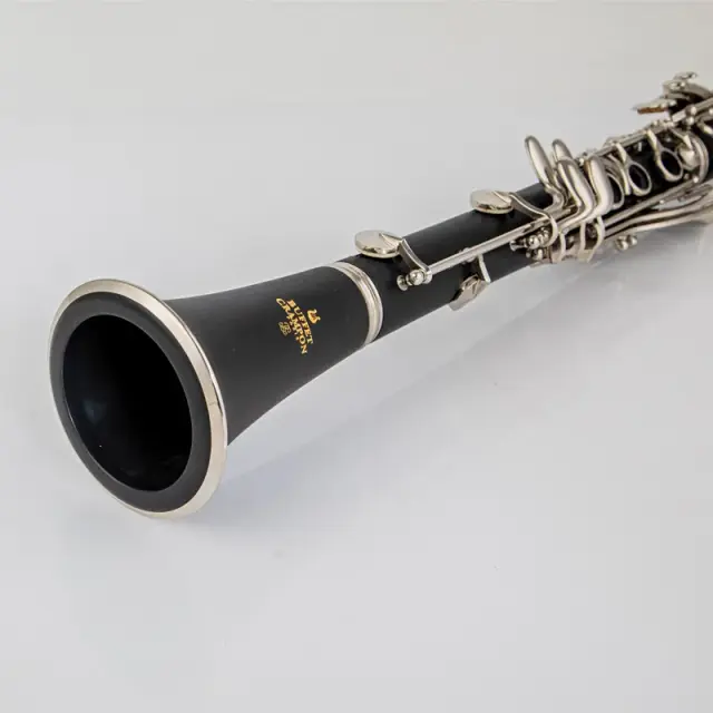 Buffet E13 Clarinete Profissional B-flat Preto com Estojo e Acessórios de Alta Qualidade