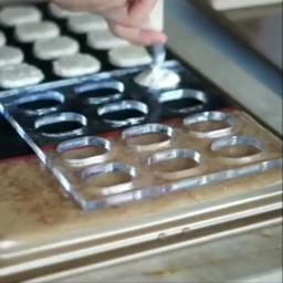 Formas de Acrílico para Doces Ocidentais Irregulares em Forma de Coração Elíptico Utensílios de Cozinha para Assar - Image 1