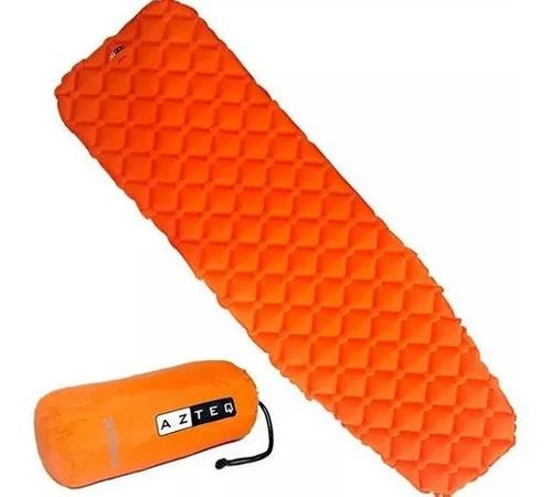 Colchonete Inflável Ultralight Azteq Orok na Cor Laranja para Aventura e Conforto
