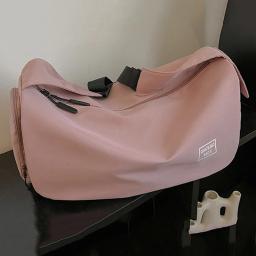 Saco de treino de fitness cor sólida com alça ajustável, resistente ao desgaste com zíper, grande capacidade, futebol, ao ar livre - Image 1