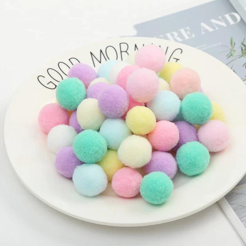 Pompons macios coloridos para decoração de casa, artesanato de pelúcia fofa, DIY Pom Pom, bola de pele, brinquedos infantis, 10g, 10mm, 15mm, 20mm, 25mm, 30mm - Image 1